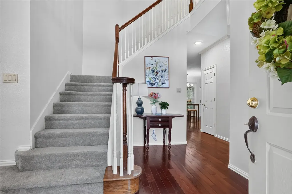 5424 Emerald Park Boulevard Arlington TX 76017
