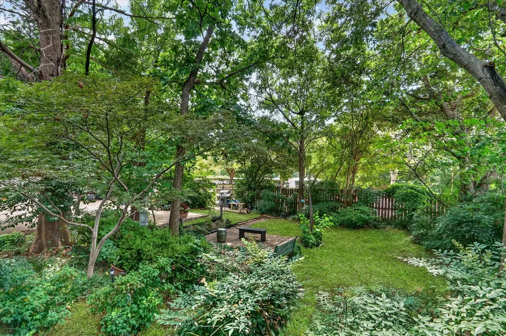 5424 Emerald Park Boulevard Arlington TX 76017
