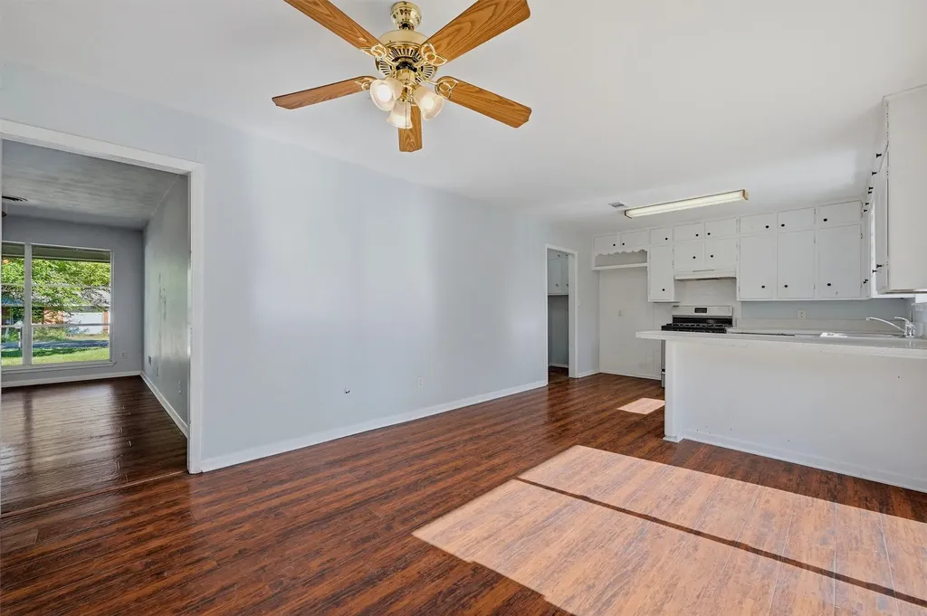 901 Maple Street Howe TX 75459