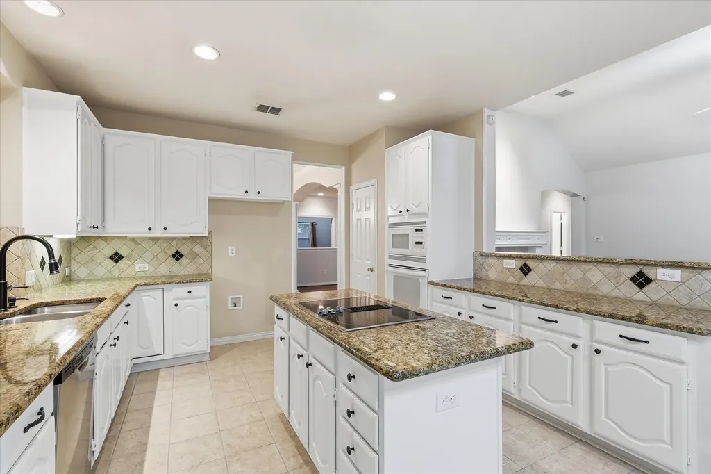 727 Willow Ridge Court Coppell TX 75019