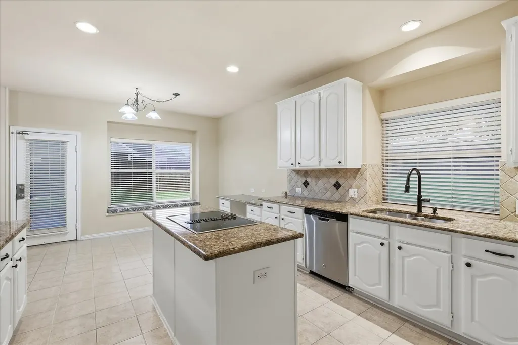 727 Willow Ridge Court Coppell TX 75019