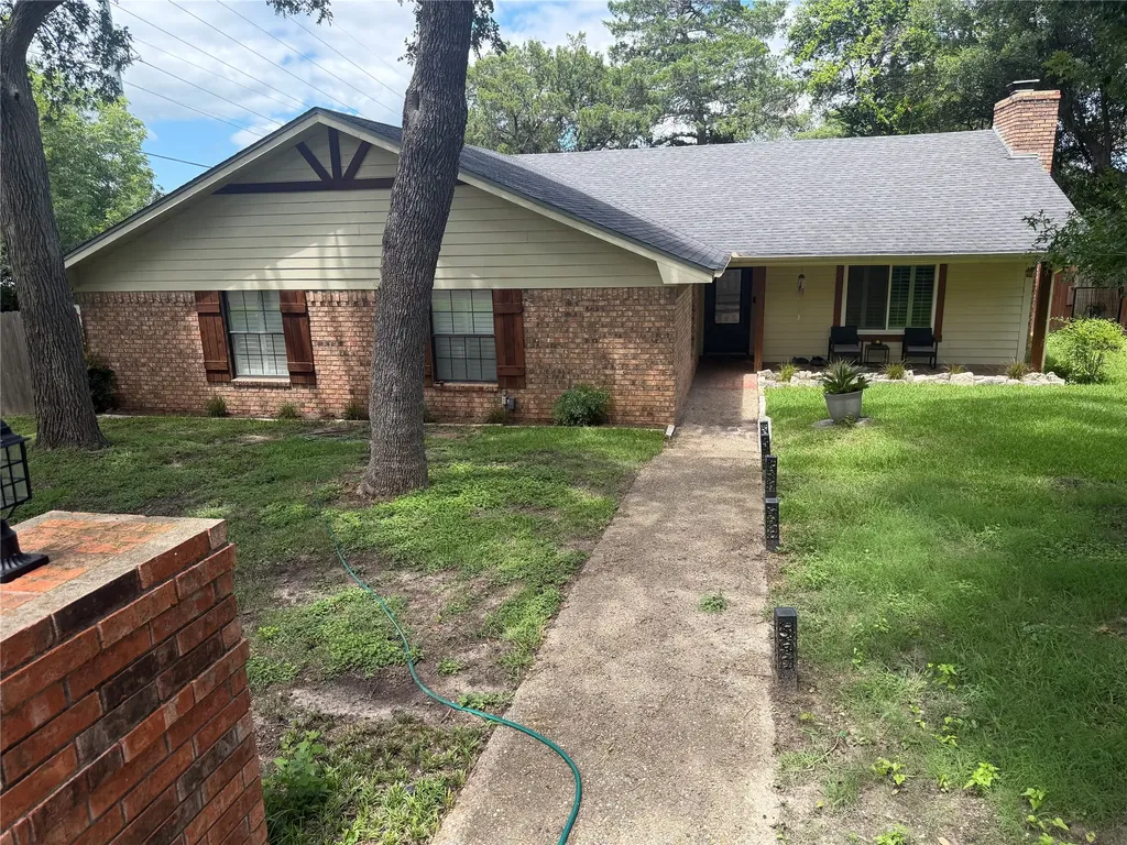 9902 Townridge Drive Woodway TX 76712