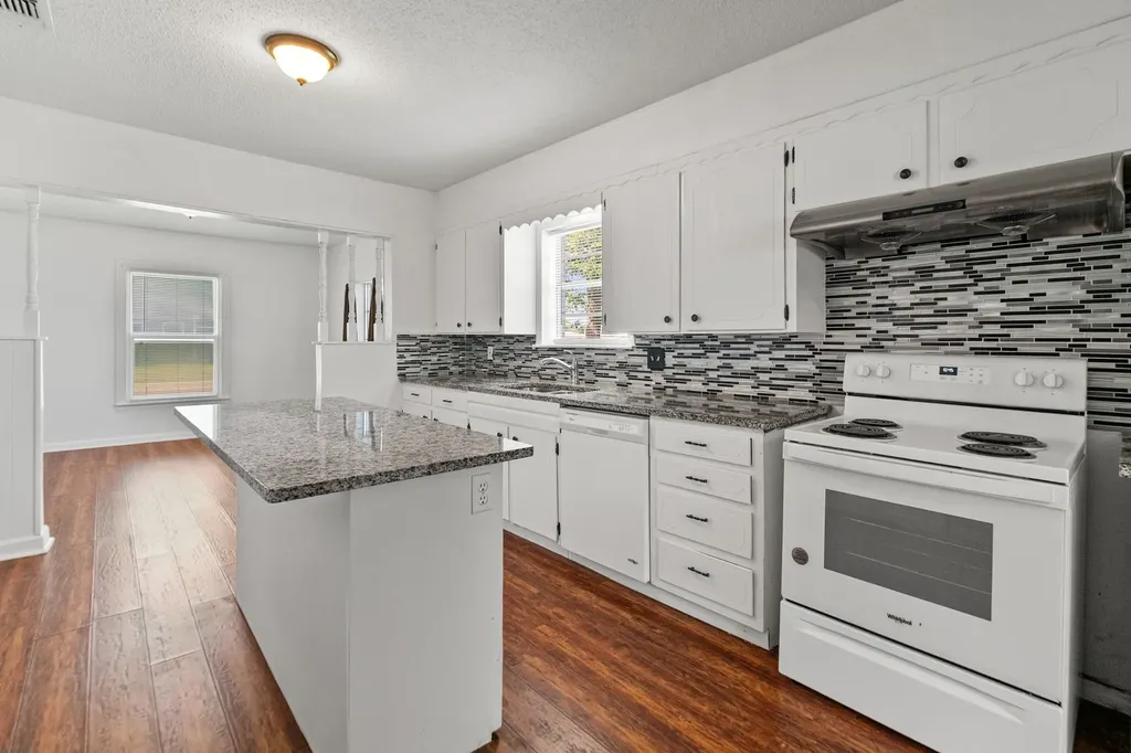 1050 W Dallas Avenue Cooper TX 75432