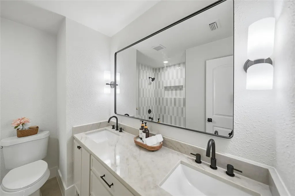 15746 Overmead Circle Dallas TX 75248