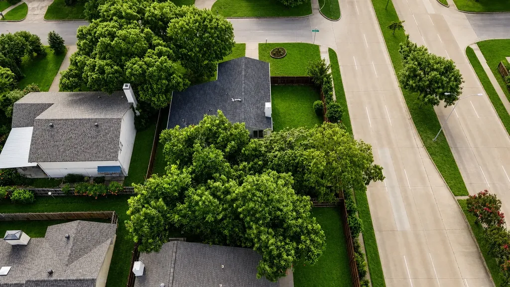 15746 Overmead Circle Dallas TX 75248