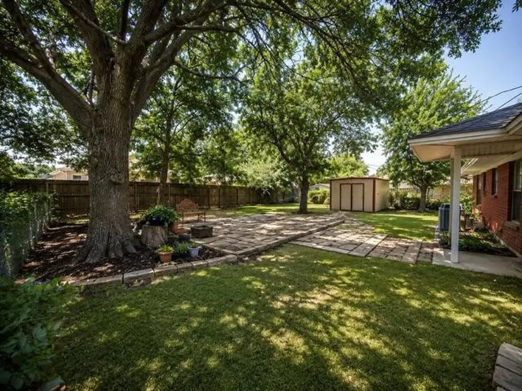 444 W Hobbs Street Boyd TX 76023