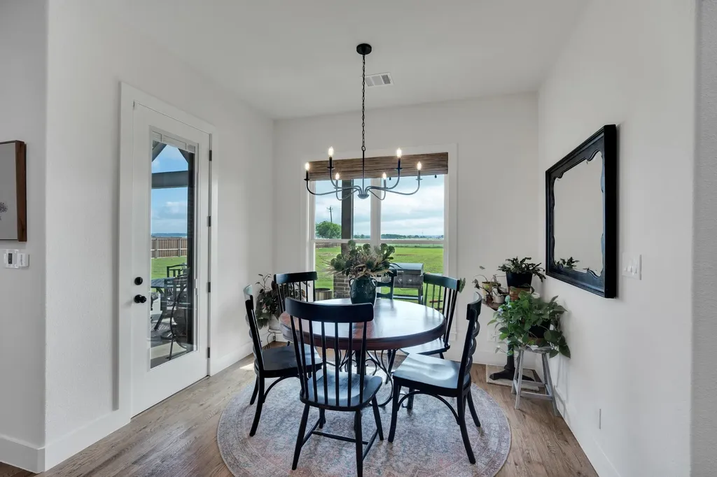 10630 Barleycorn Lane Venus TX 76084