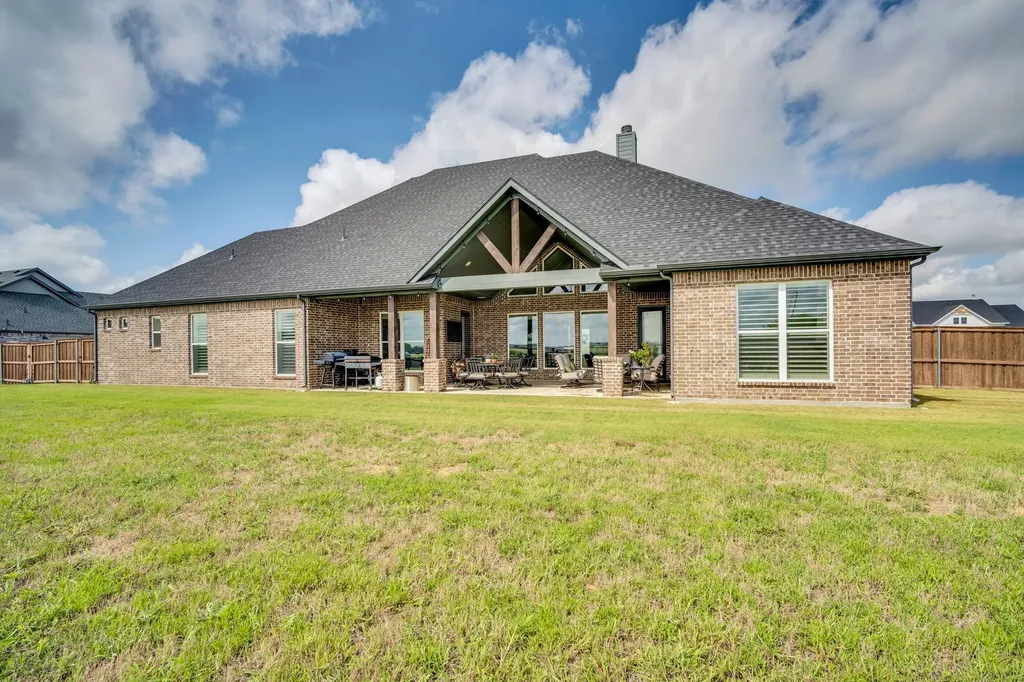 10630 Barleycorn Lane Venus TX 76084