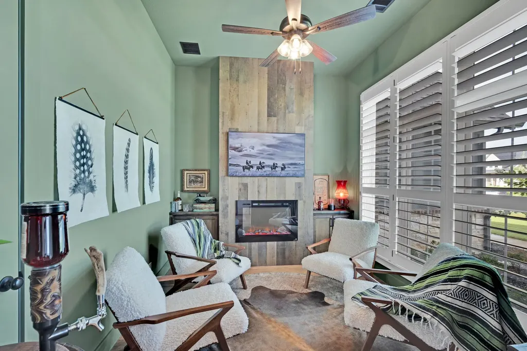 10630 Barleycorn Lane Venus TX 76084