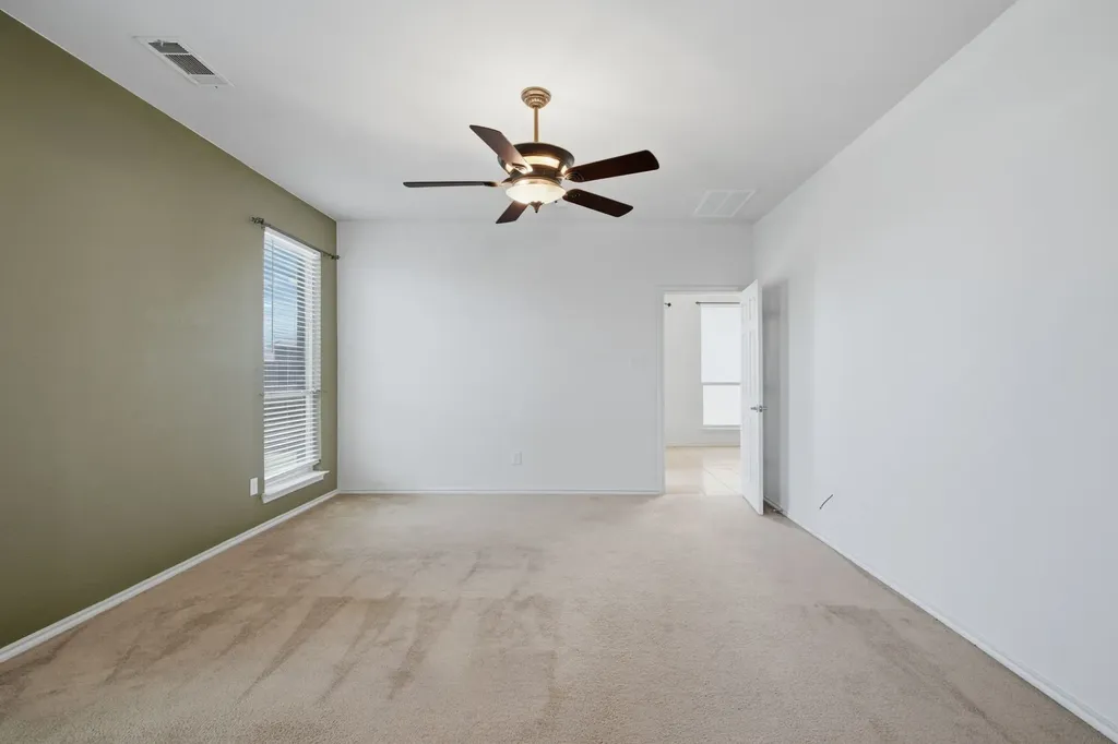 10013 Bull Run Fort Worth TX 76177