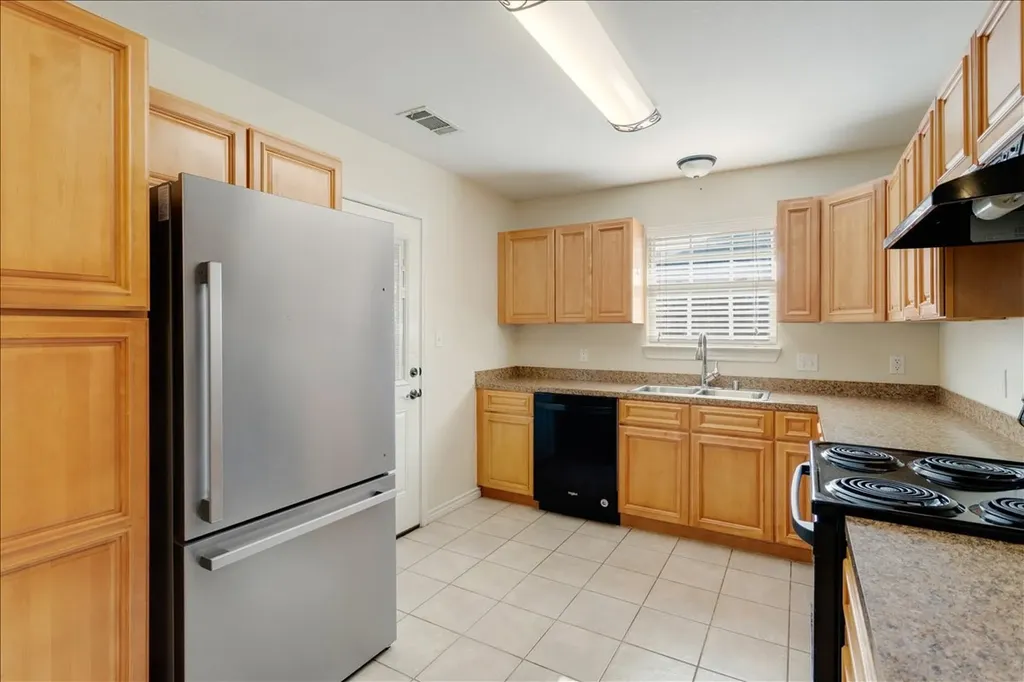 207 Chaffin Street Bonham TX 75418