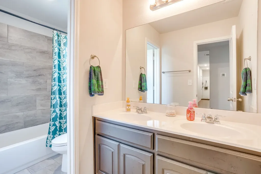 7809 Emersyn Drive Rio Vista TX 76093