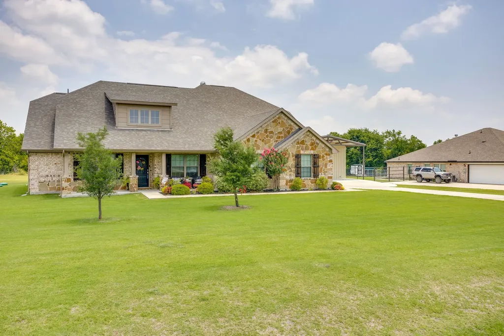 7809 Emersyn Drive Rio Vista TX 76093