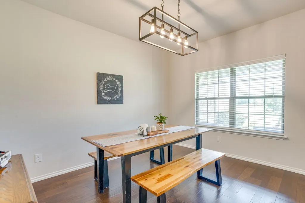7809 Emersyn Drive Rio Vista TX 76093