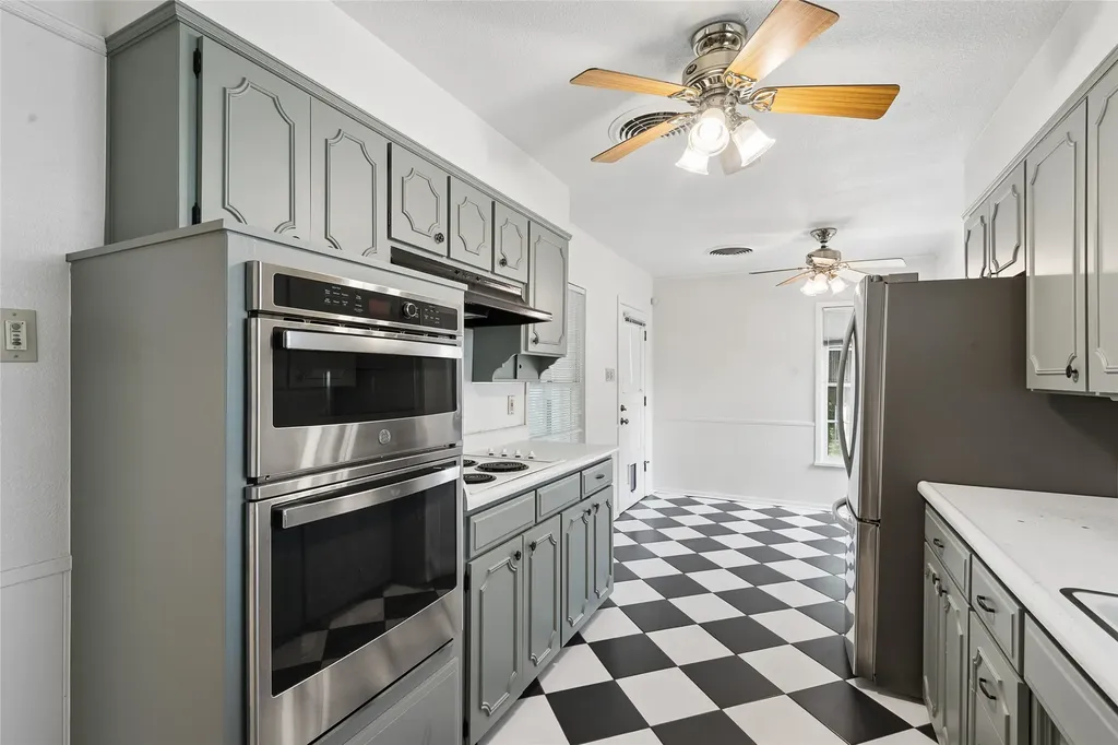 3616 Harwen Terrace Fort Worth TX 76109