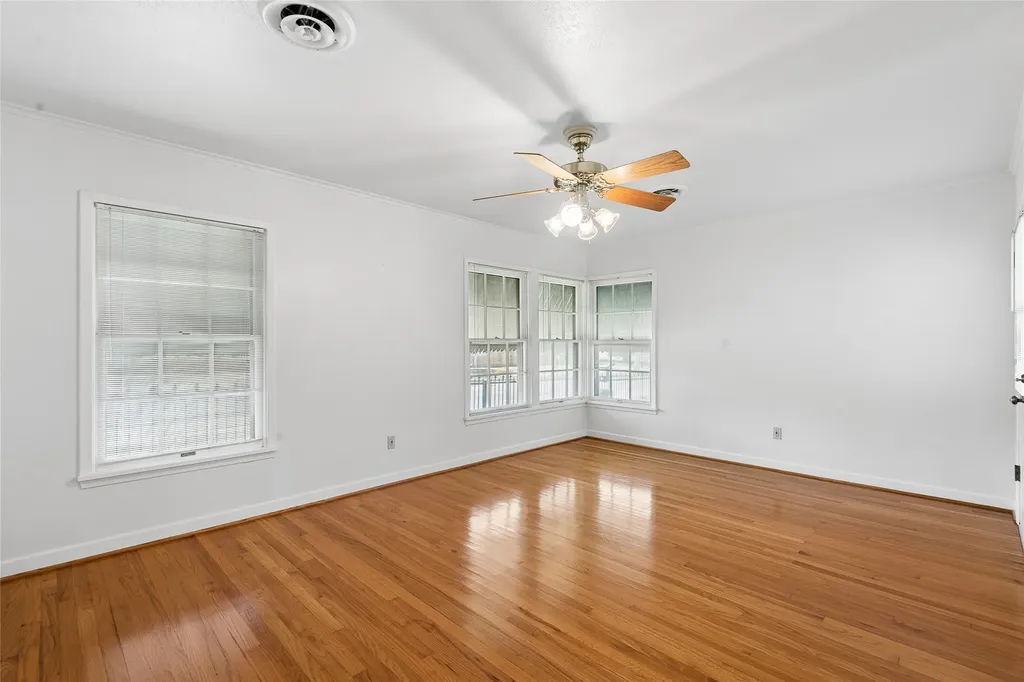 3616 Harwen Terrace Fort Worth TX 76109