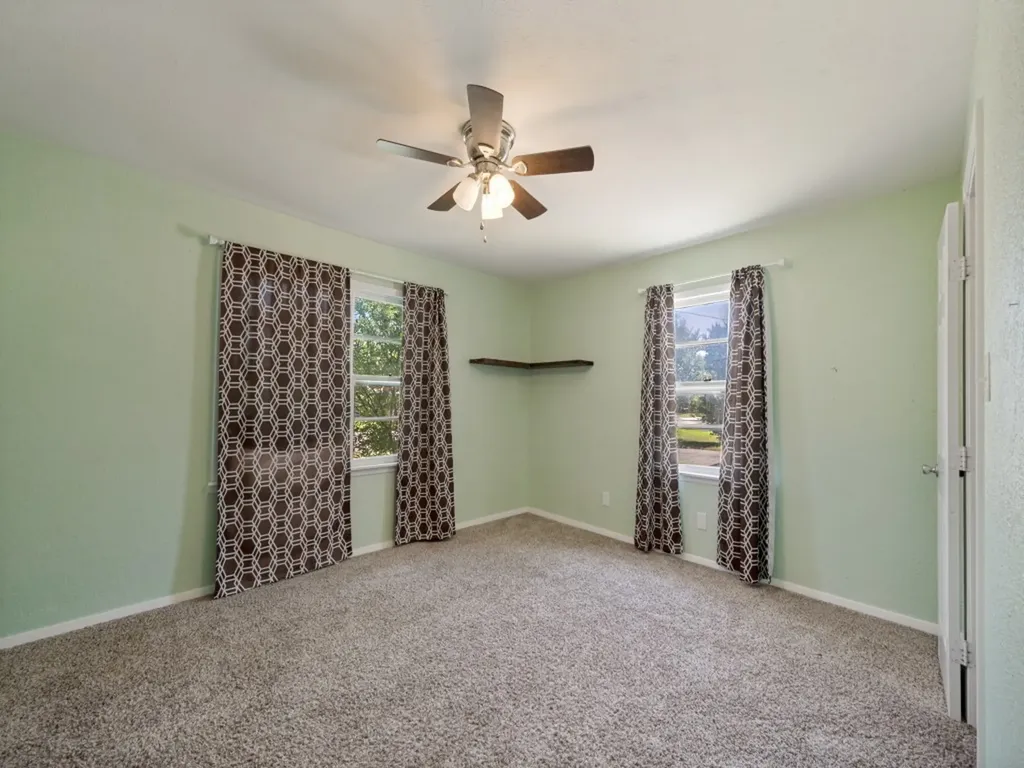 1218 Warden Street Benbrook TX 76126