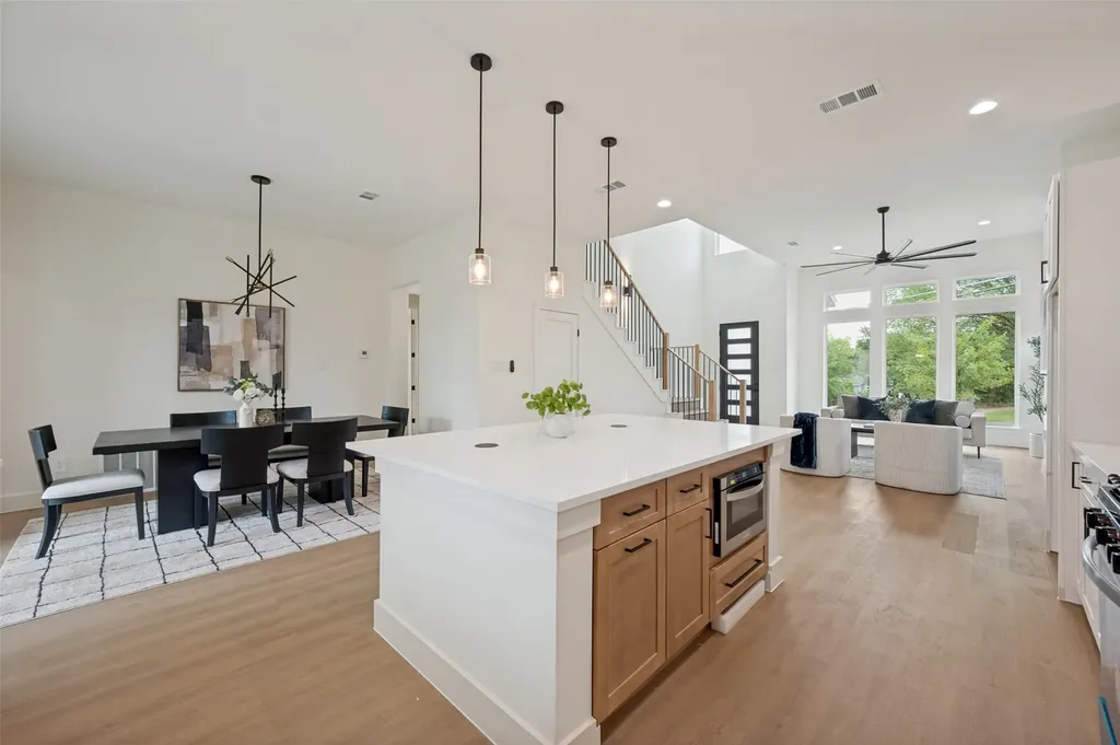 1511 Morrell Avenue Dallas TX 75203