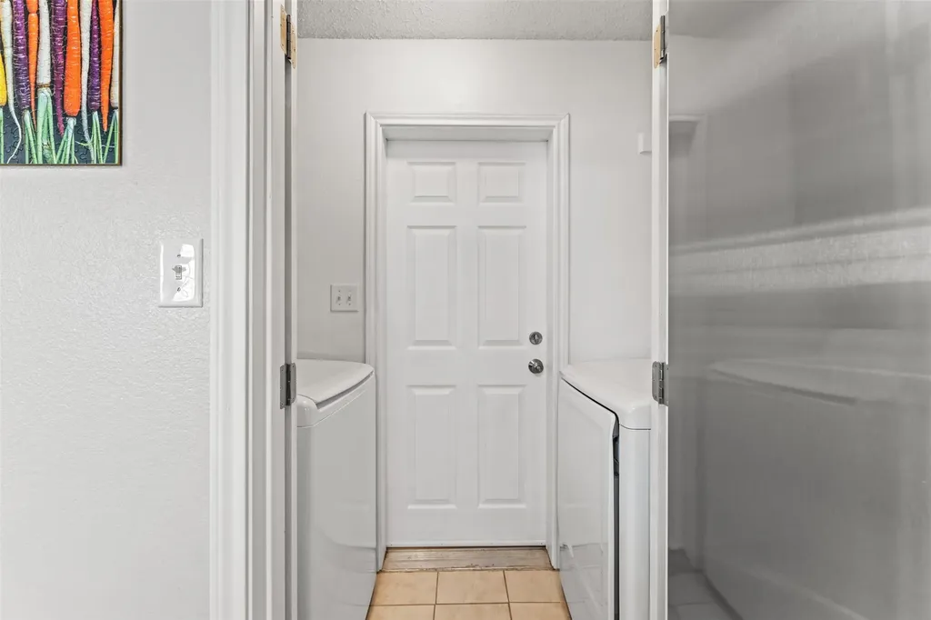 205 Onyx Drive Hewitt TX 76643