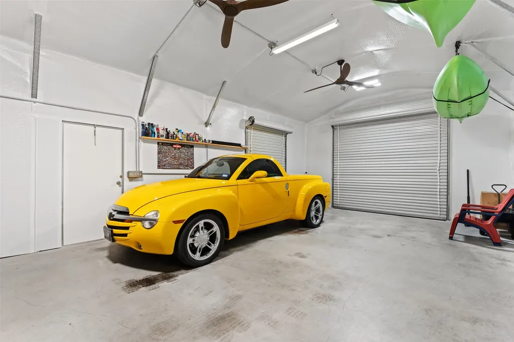 205 Onyx Drive Hewitt TX 76643