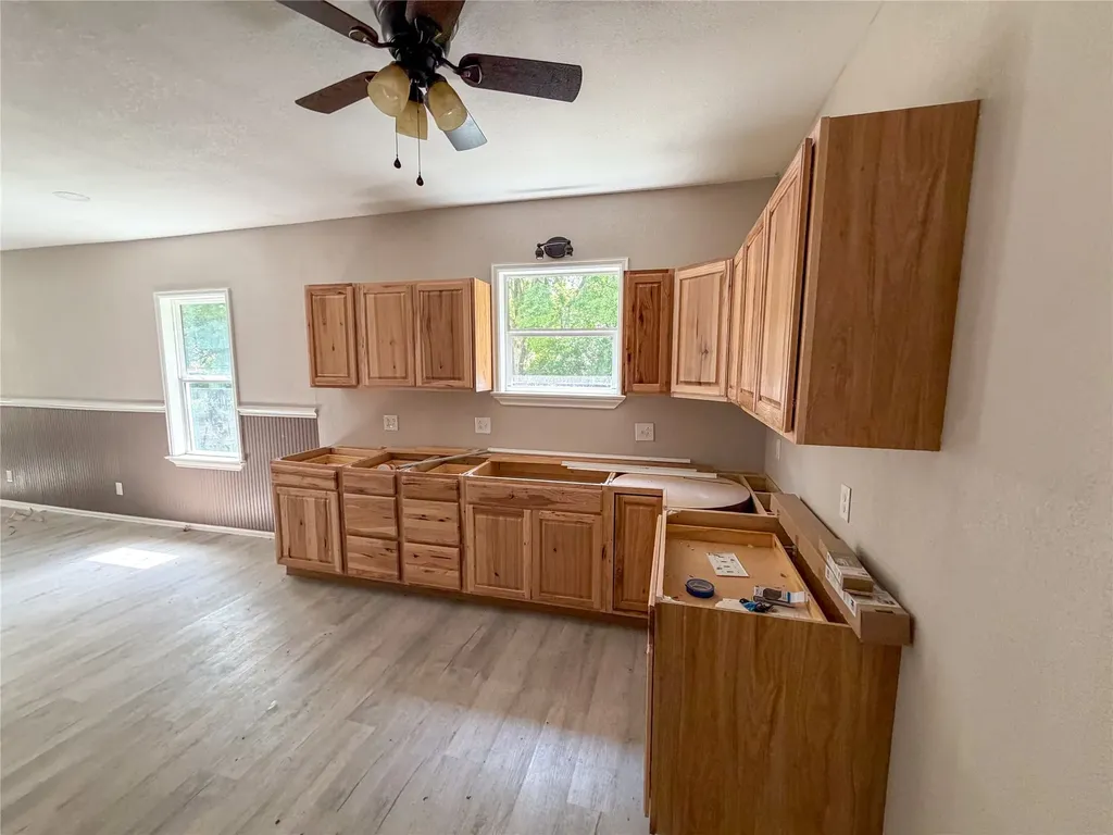 1617 E College Street Sherman TX 75090