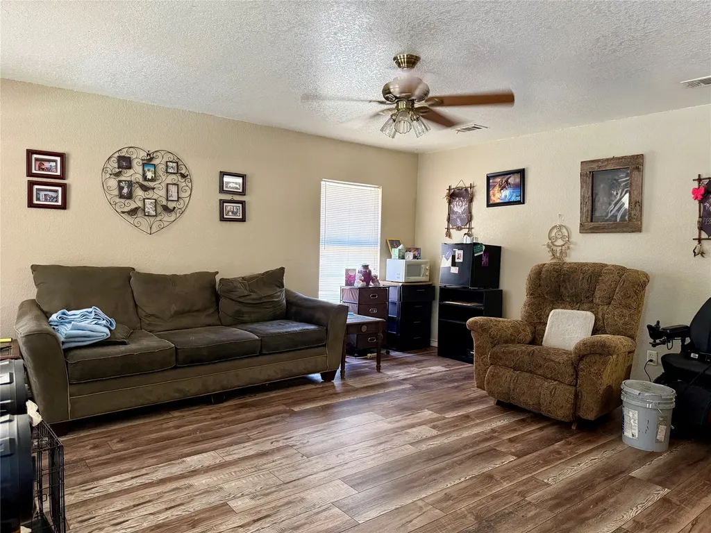 235 Wildwind Street Gun Barrel City TX 75156