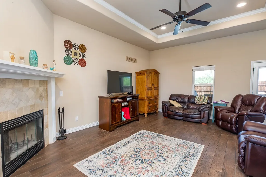 1004 Vineyard Lane Henrietta TX 76365