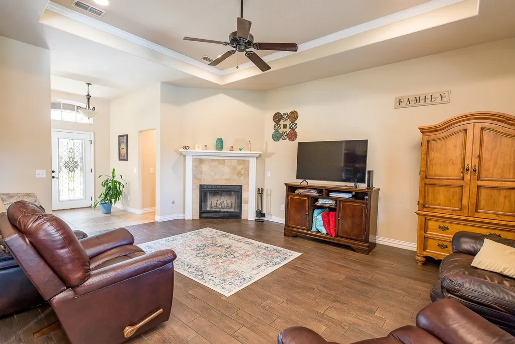 1004 Vineyard Lane Henrietta TX 76365