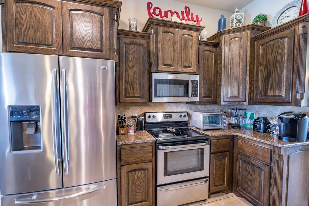 1004 Vineyard Lane Henrietta TX 76365