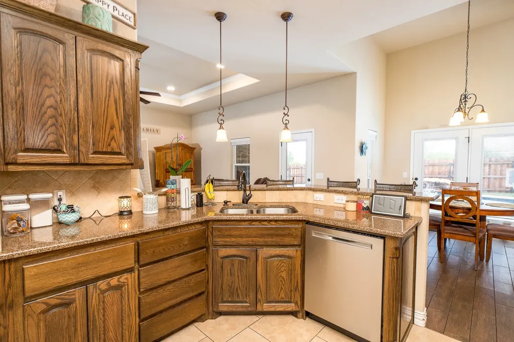 1004 Vineyard Lane Henrietta TX 76365