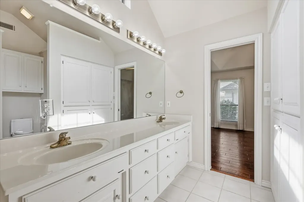 3910 Bandera Drive De Cordova TX 76049