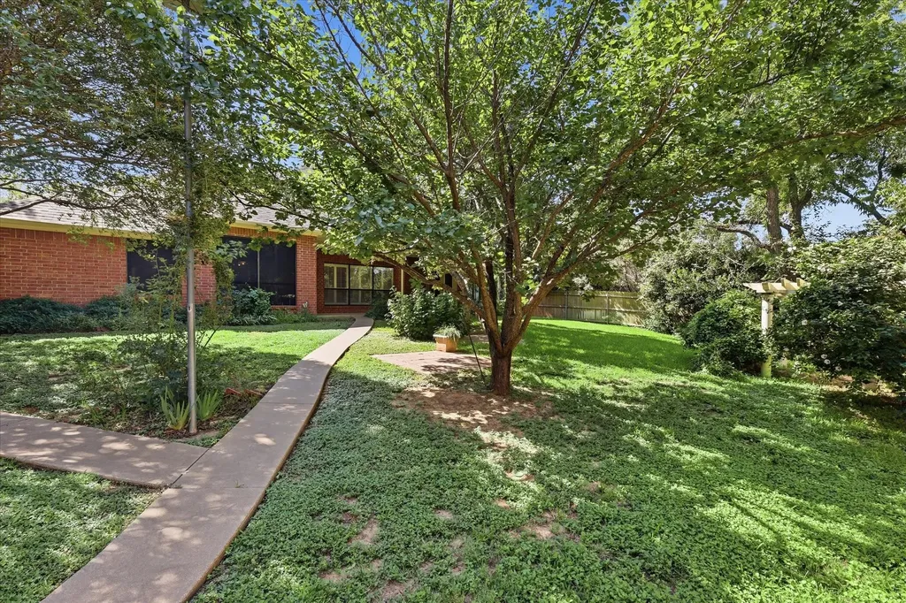 3910 Bandera Drive De Cordova TX 76049
