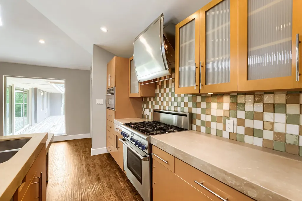 7236 Meadow Lake Avenue Dallas TX 75214