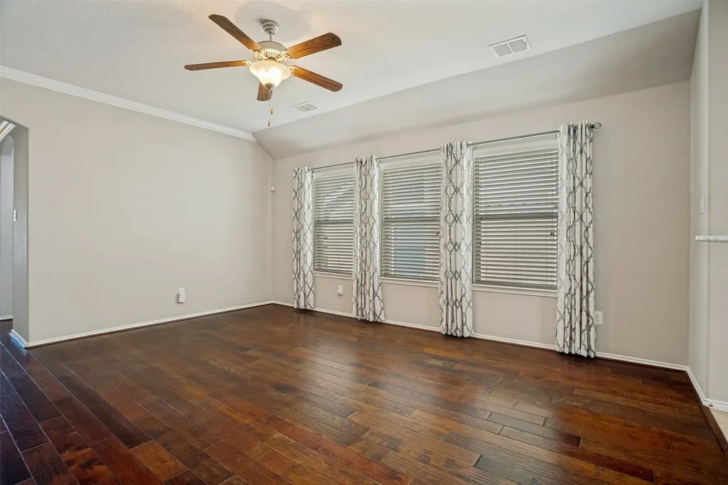 8835 Tucker Street Cross Roads TX 76227