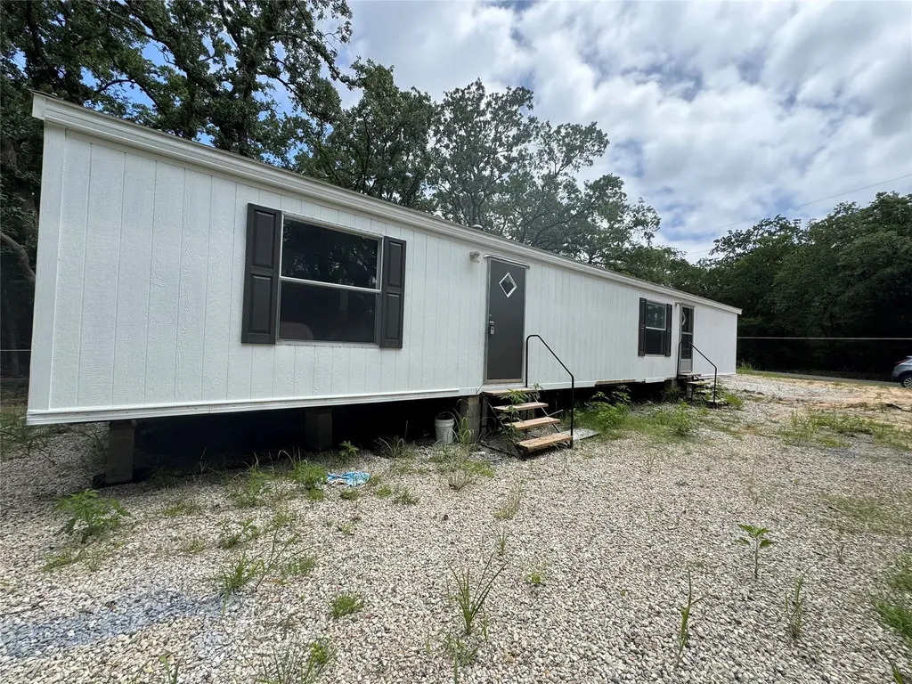 9374 Amy Drive Hawk Cove TX 75474