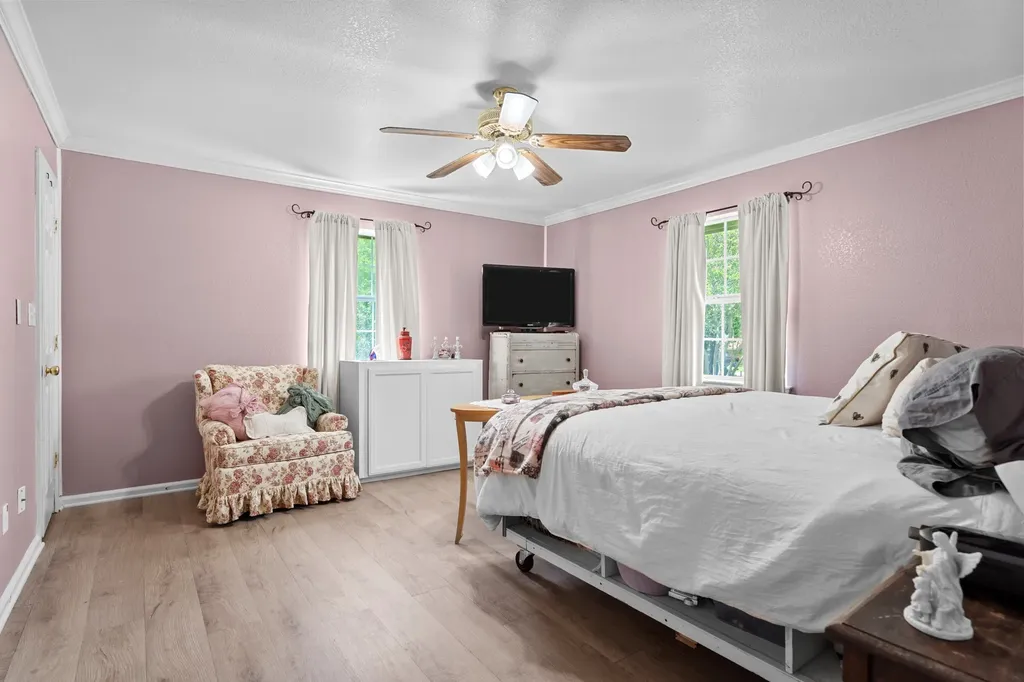 236 Circle Drive Point TX 75472