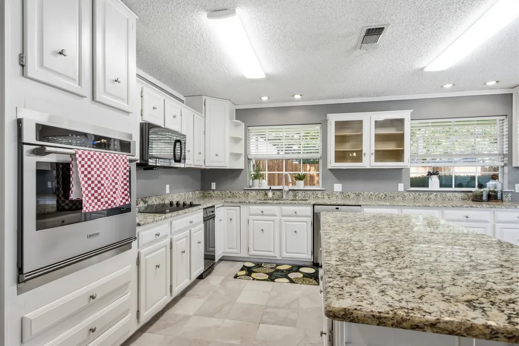 500 Irongate Circle Irving TX 75060