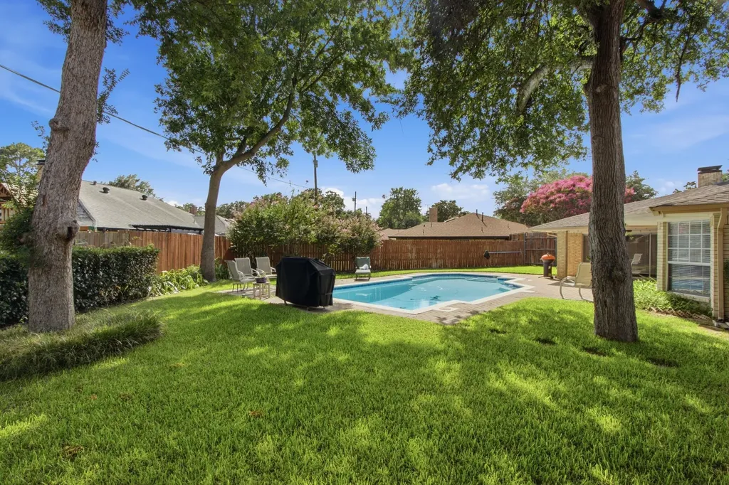 500 Irongate Circle Irving TX 75060