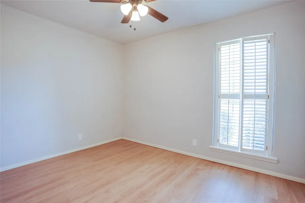 615 Oxford Drive Sherman TX 75092