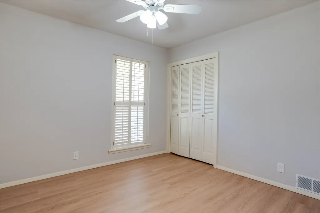 615 Oxford Drive Sherman TX 75092