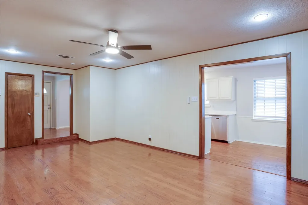 615 Oxford Drive Sherman TX 75092