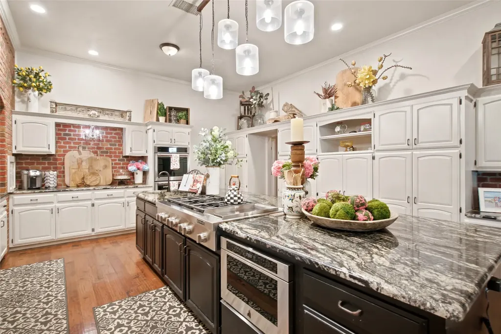 2749 Summit Avenue Stephenville TX 76401