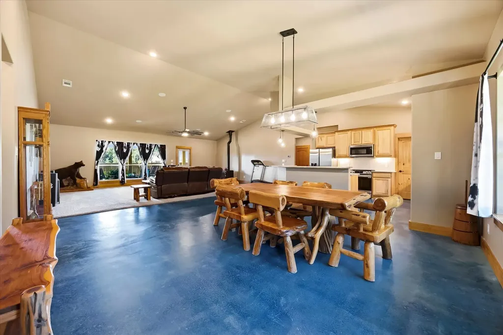 3157 Fm 2194 Celeste TX 75423