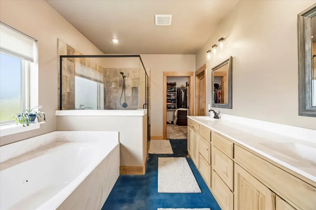 3157 Fm 2194 Celeste TX 75423
