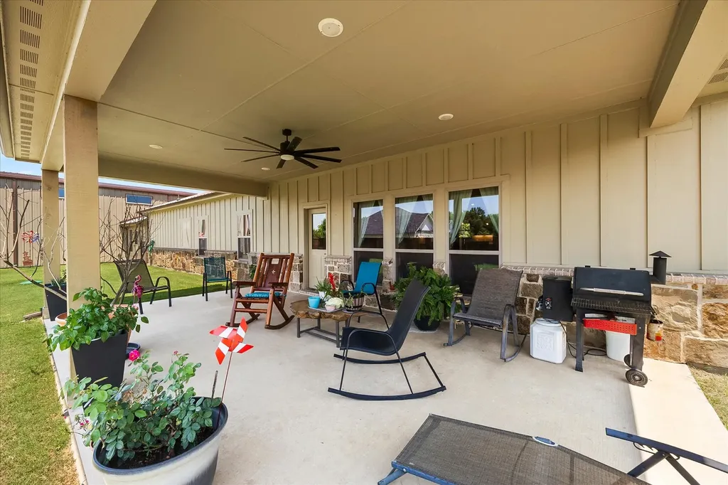 3157 Fm 2194 Celeste TX 75423