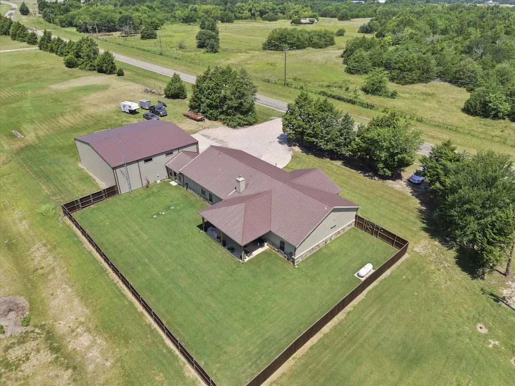 3157 Fm 2194 Celeste TX 75423