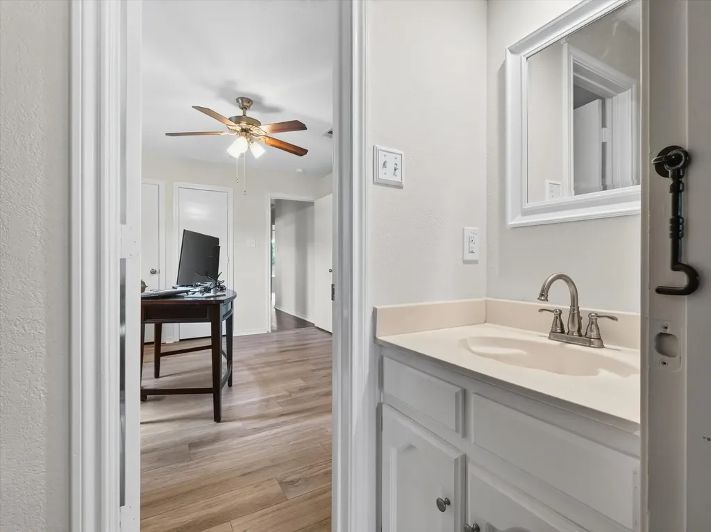7304 Shady Hollow Lane North Richland Hills TX 76182