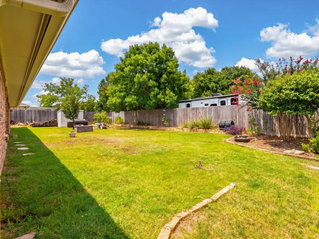 7304 Shady Hollow Lane North Richland Hills TX 76182