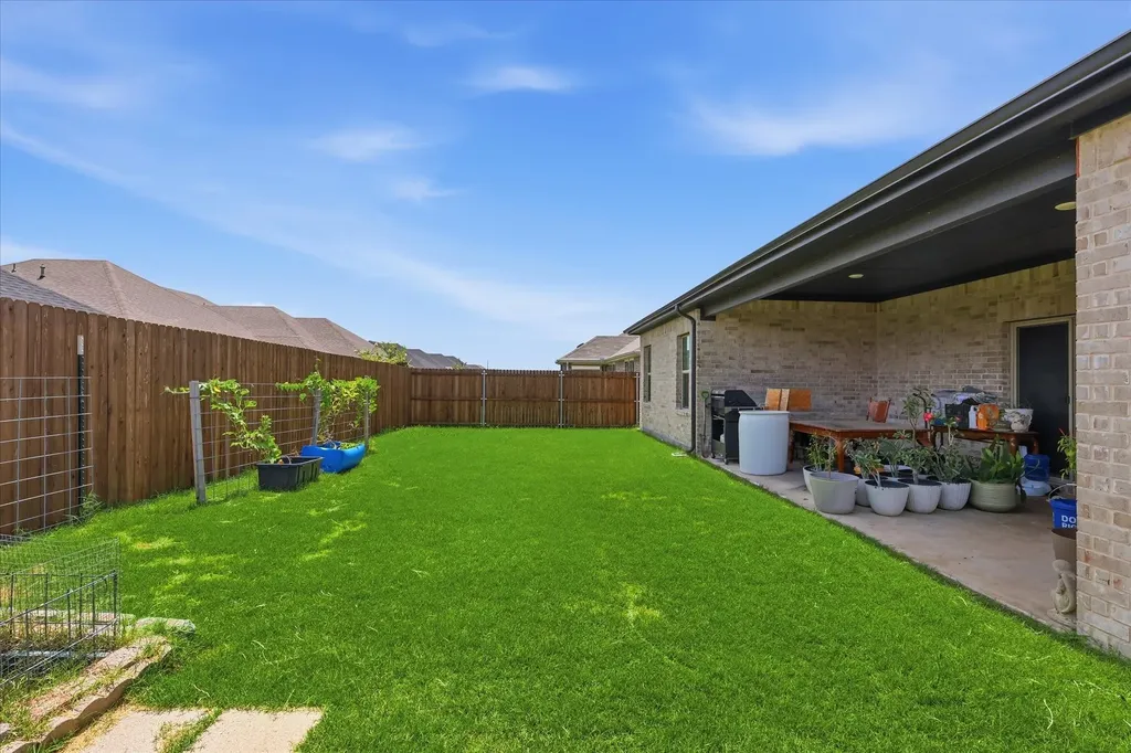 2321 Preakness Drive Seagoville TX 75159