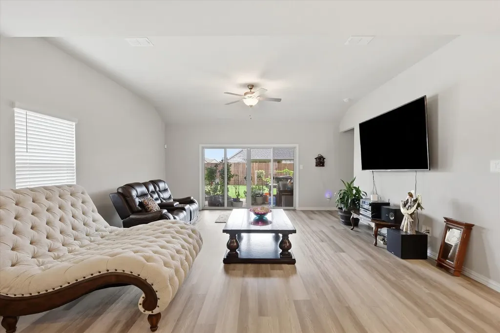 2321 Preakness Drive Seagoville TX 75159